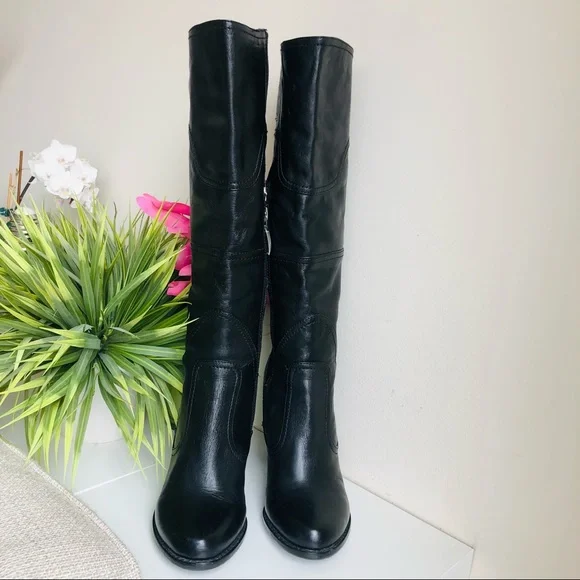 ❓GUESS Leather boots - Picture 11 of 15